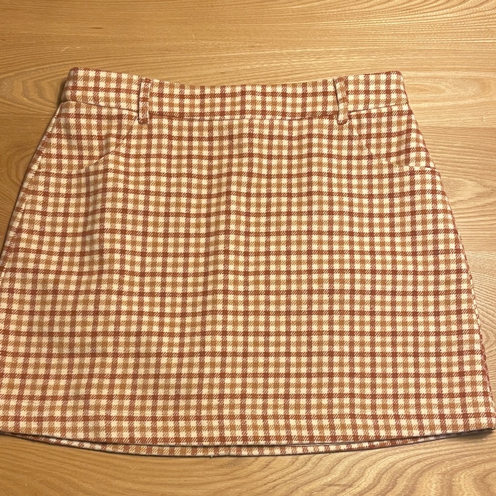 Sadie & Sage Checkered Mini Skirt in Tan and Cream